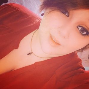 Meet your Posher, Karissa